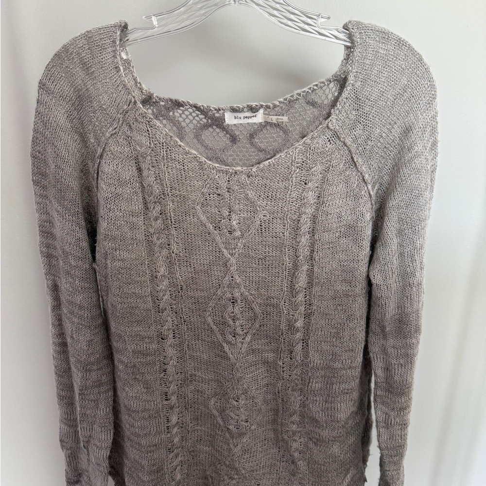9. Blu Pepper Light Gray Knit Sweater